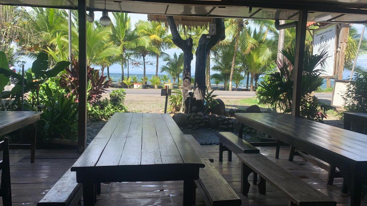 Playa Negra Brewing Beachfront Hotel Puerto Viejo de Talamanca ภายนอก รูปภาพ