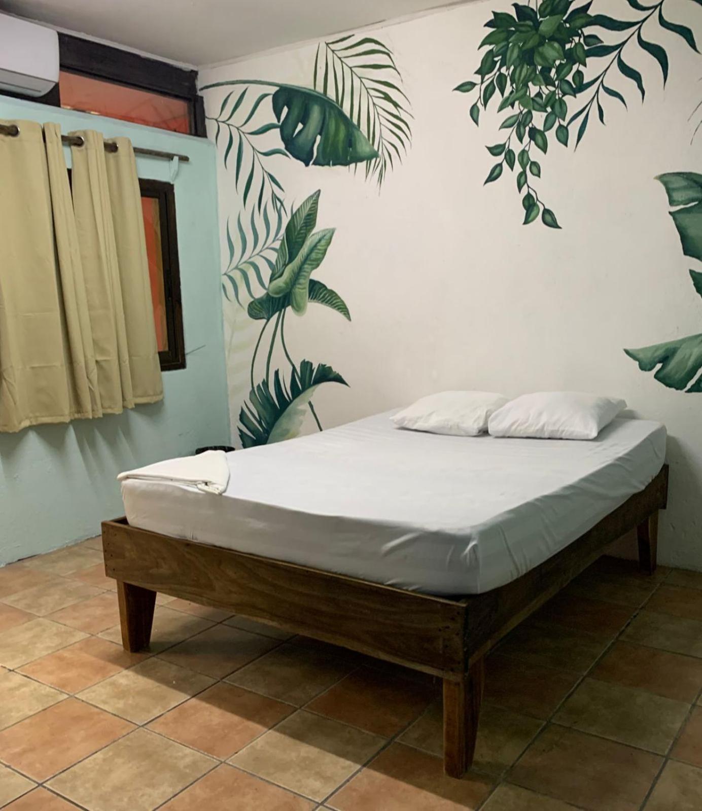 Playa Negra Brewing Beachfront Hotel Puerto Viejo de Talamanca ภายนอก รูปภาพ